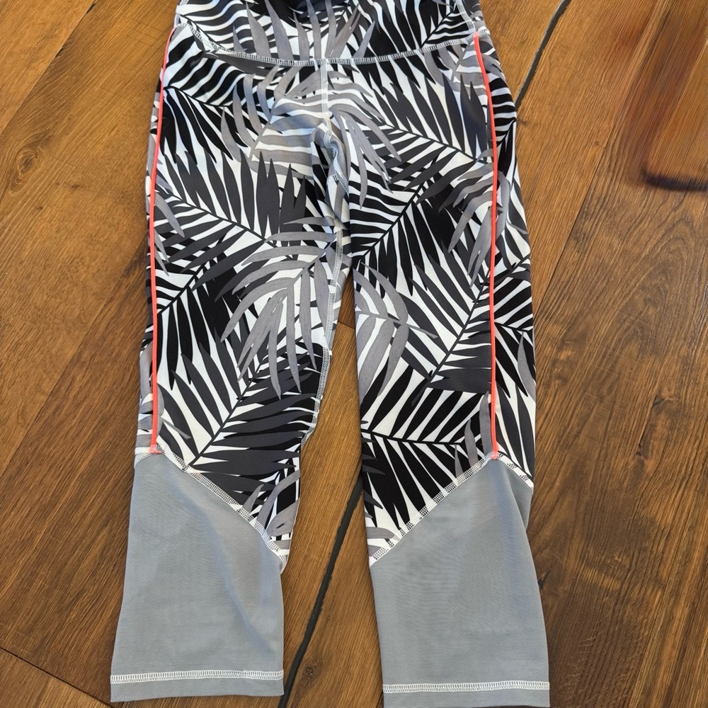 Athletic Set Bundle 2 Piece Set - image 4